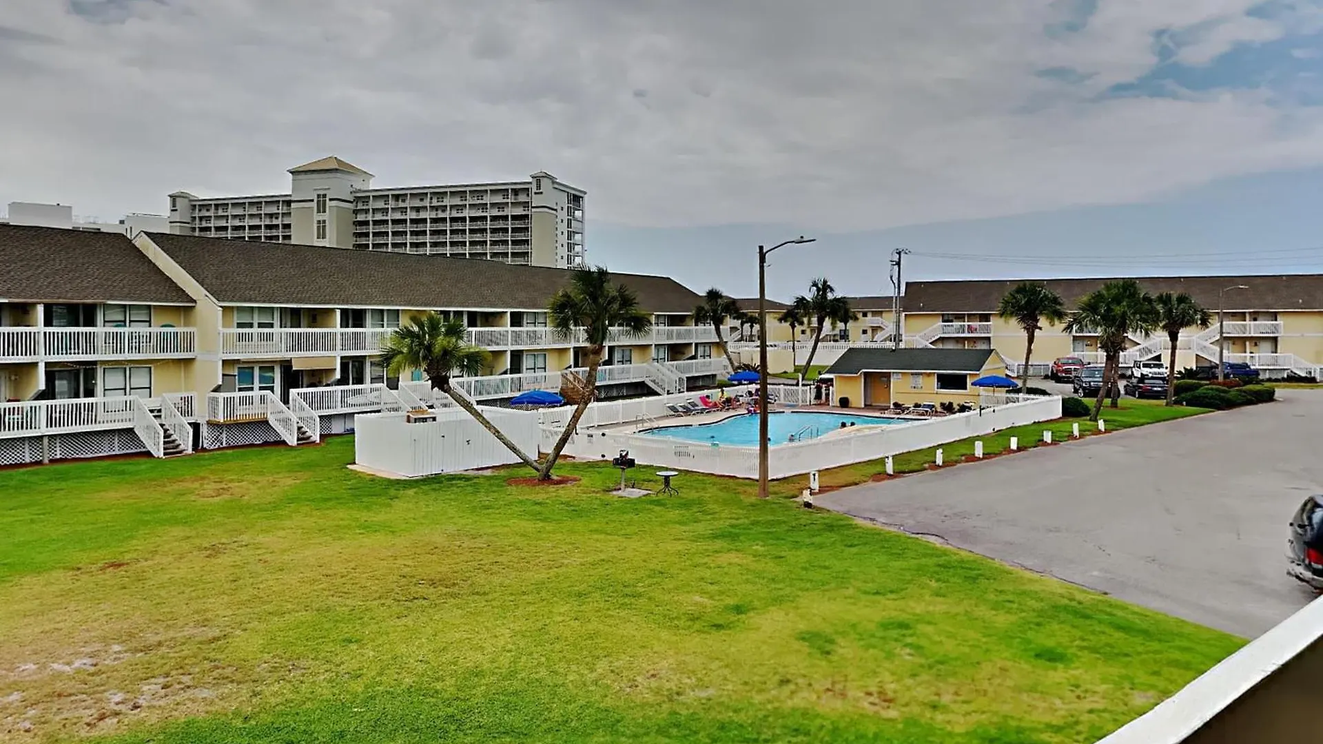 Sandpiper Cove 8242 Destin 0*,
